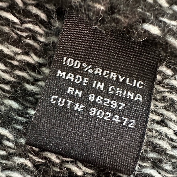 BCBGMaxAzria Black and White Cardigan, Medium - Picture 8 of 8